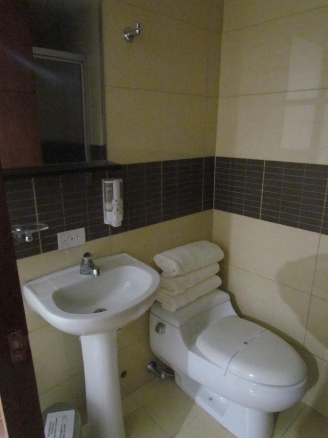 Hotel Plaza Mayor メデジン エクステリア 写真